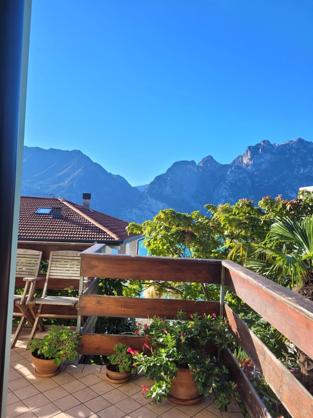 Appartamento Marocche Torbole Sul Garda Exterior foto