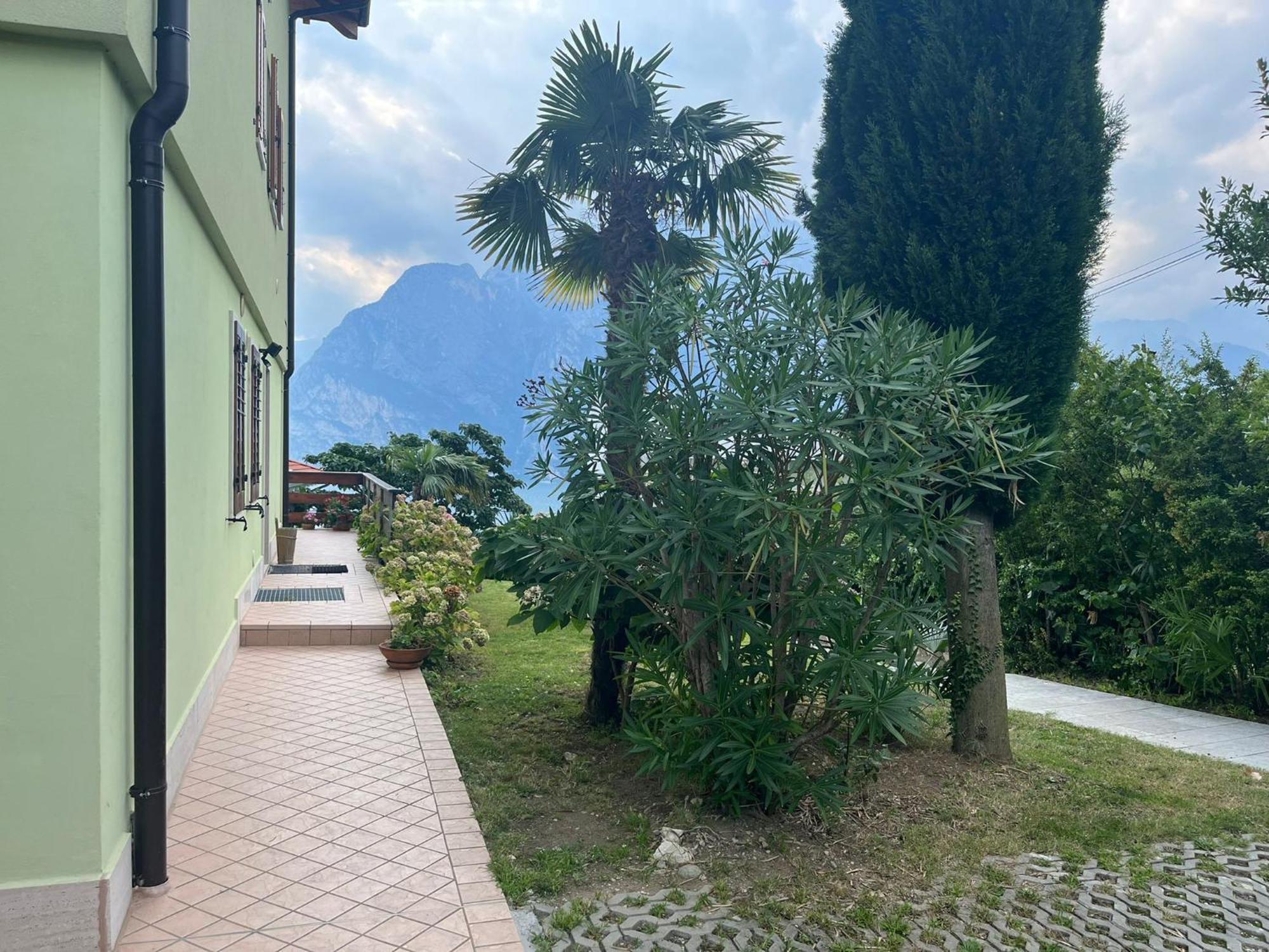 Appartamento Marocche Torbole Sul Garda Exterior foto