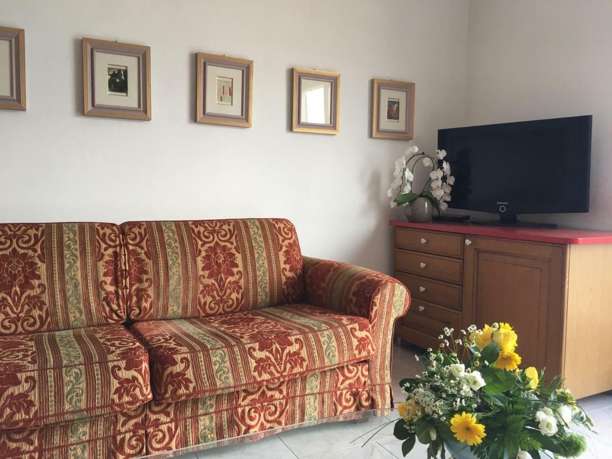 Appartamento Marocche Torbole Sul Garda Exterior foto